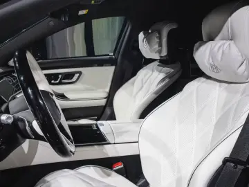 Mercedes-Maybach S680 4Matic BRABUS