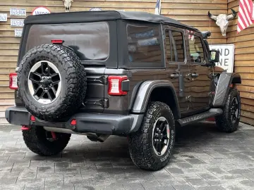 JEEP Wrangler 2.0L UNLIMITED RUBICON 4X4 Alpine SHZ