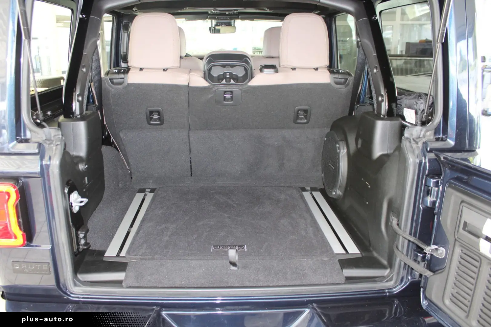 JEEP Wrangler BRUTE 392 6.4L V8 HEMI Umbau Brute