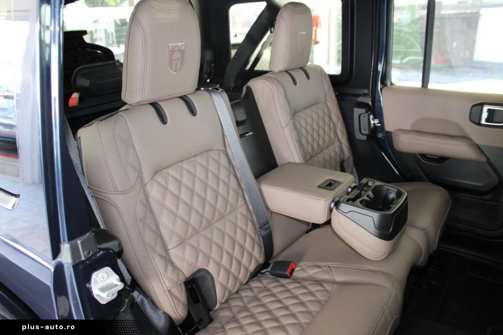 JEEP Wrangler BRUTE 392 6.4L V8 HEMI Umbau Brute