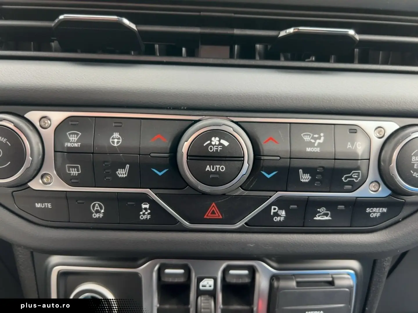 JEEP Wrangler Rubicon 2.0l T-GDI 272PS