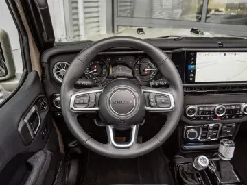 JEEP Wrangler BRUTE Richmond 4xe 380   SkyOne   BTW