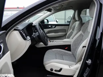 Volvo XC 60 B4 D Ultimate Dark