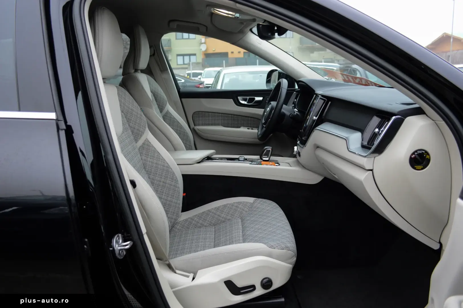 Volvo XC 60 B4 D Ultimate Dark