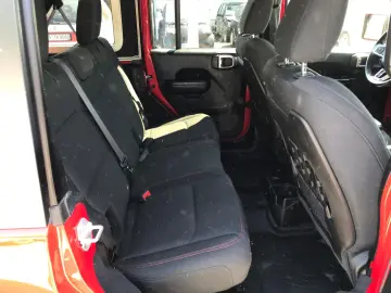 JEEP Wrangler   Wrangler Unlimited Rubicon