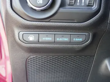 JEEP Wrangler 4xe Unlimited Sahara Plug-In Hybrid - R