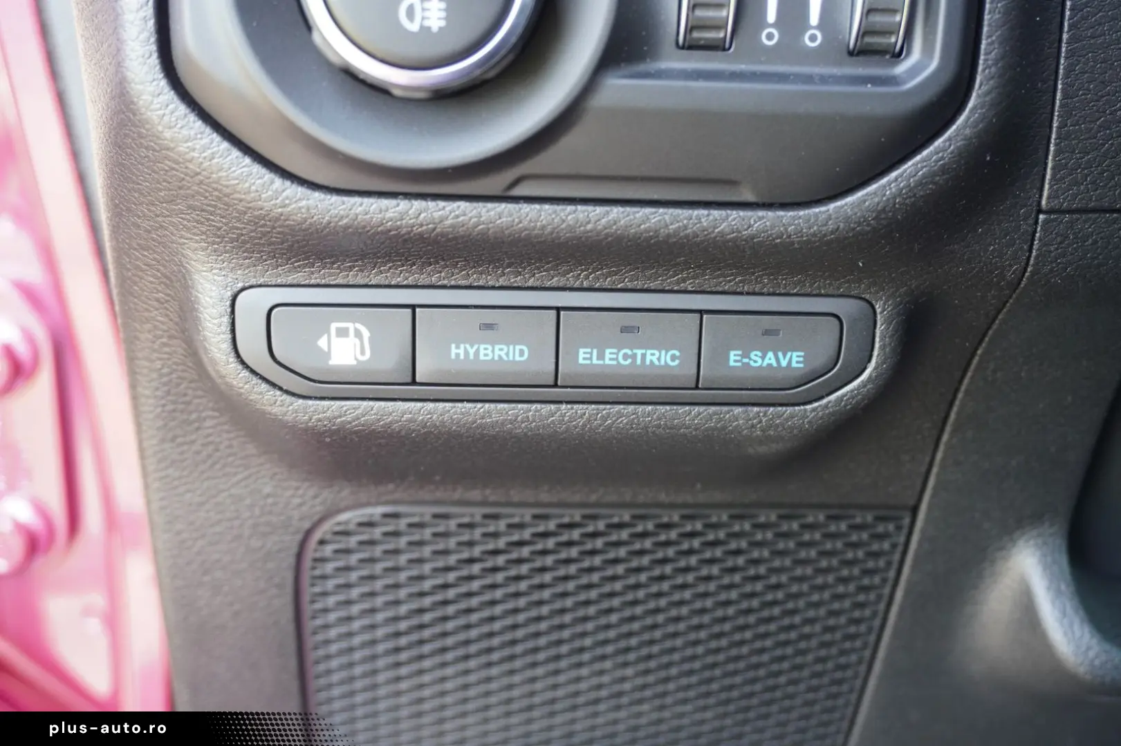 JEEP Wrangler 4xe Unlimited Sahara Plug-In Hybrid - R