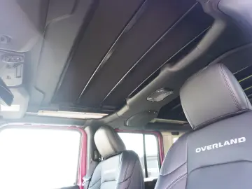 JEEP Wrangler 4xe Unlimited Sahara Plug-In Hybrid - R