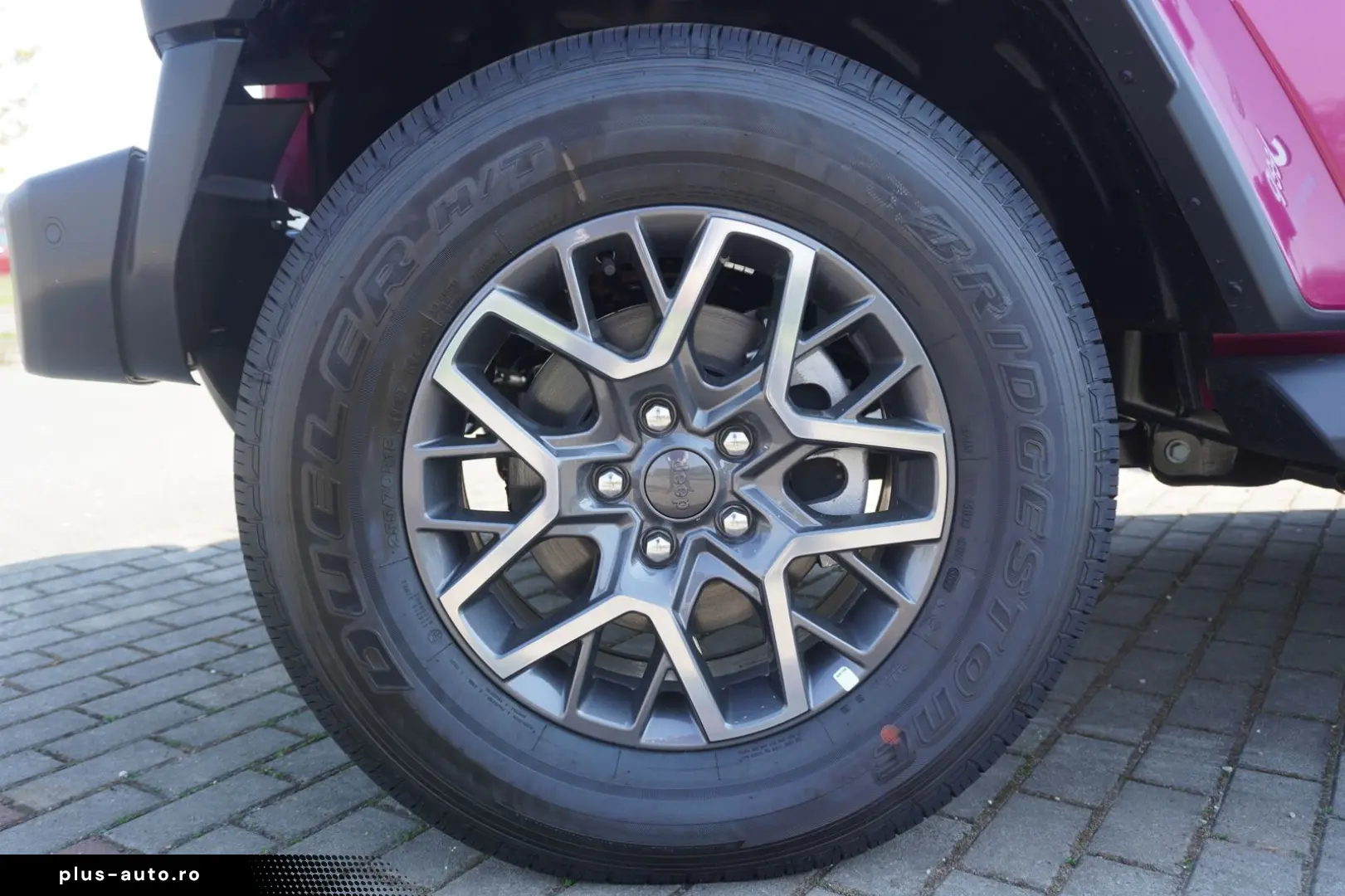 JEEP Wrangler 4xe Unlimited Sahara Plug-In Hybrid - R