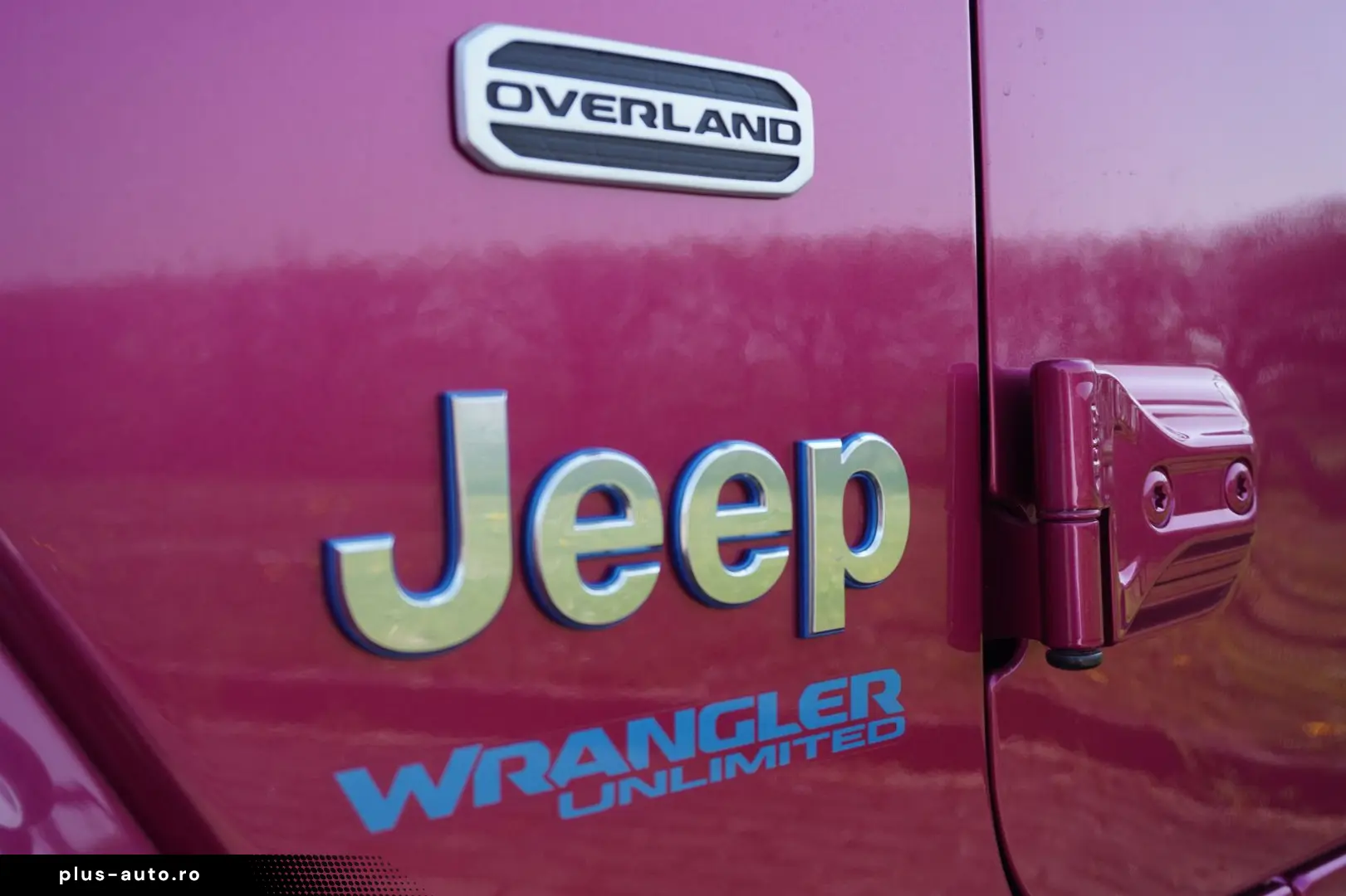 JEEP Wrangler 4xe Unlimited Sahara Plug-In Hybrid - R