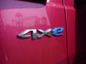 JEEP Wrangler 4xe Unlimited Sahara Plug-In Hybrid - R