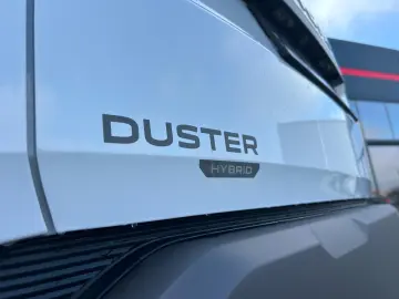 Dacia Duster 2025