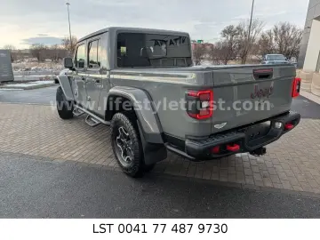 JEEP Gladiator Rubicon 3.6V6 € 37.500 EU Export Price