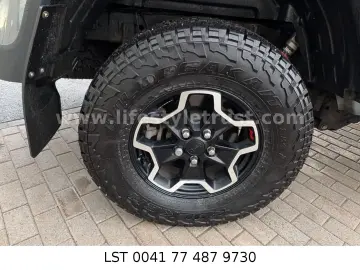 JEEP Gladiator Rubicon 3.6V6 € 37.500 EU Export Price