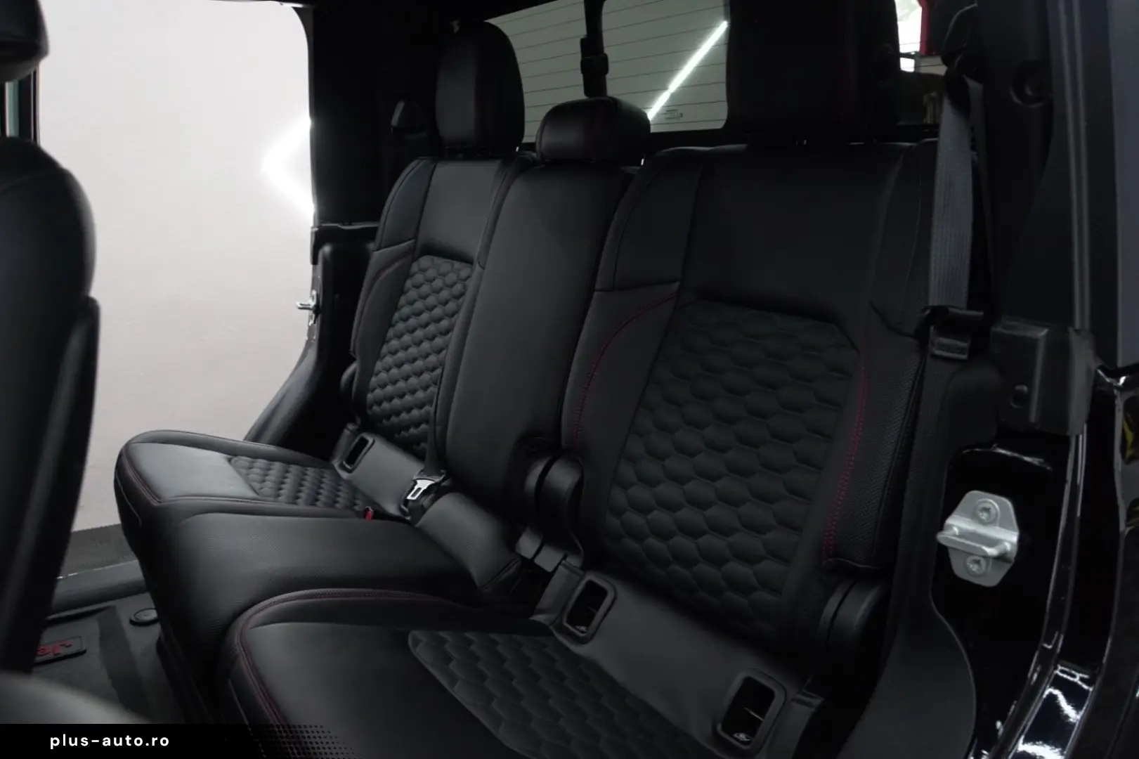 JEEP Rubicon V6 4x4 Leder LED Targa Leder FOX Offroad