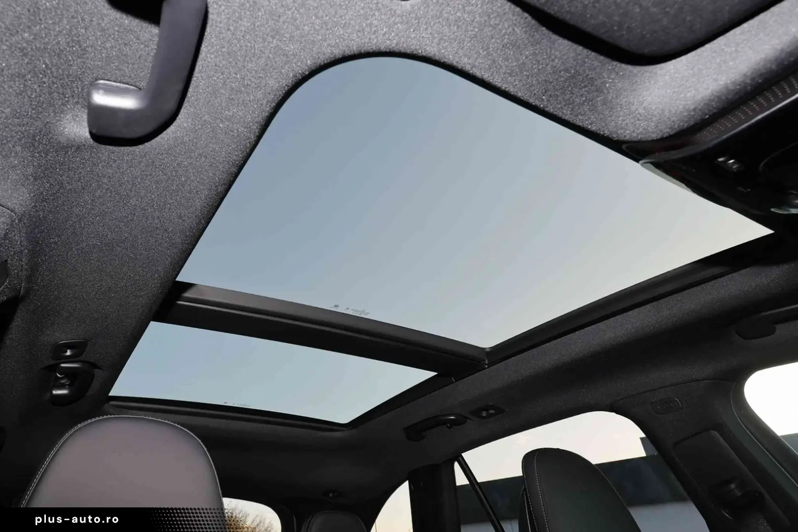 MERCEDES-BENZ GLC 300 4M AMG AHK TOTWINKEL MEMORY PA&hellip;