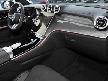 MERCEDES-BENZ GLC 300 4M AMG AHK TOTWINKEL MEMORY PA&hellip;