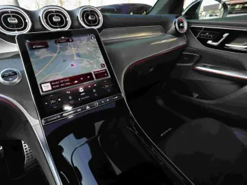 MERCEDES-BENZ GLC 300 4M AMG AHK TOTWINKEL MEMORY PA&hellip;