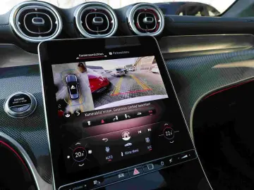 MERCEDES-BENZ GLC 300 4M AMG AHK TOTWINKEL MEMORY PA&hellip;