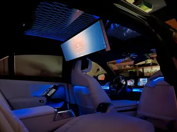 BMW 740 xd M Sport TV