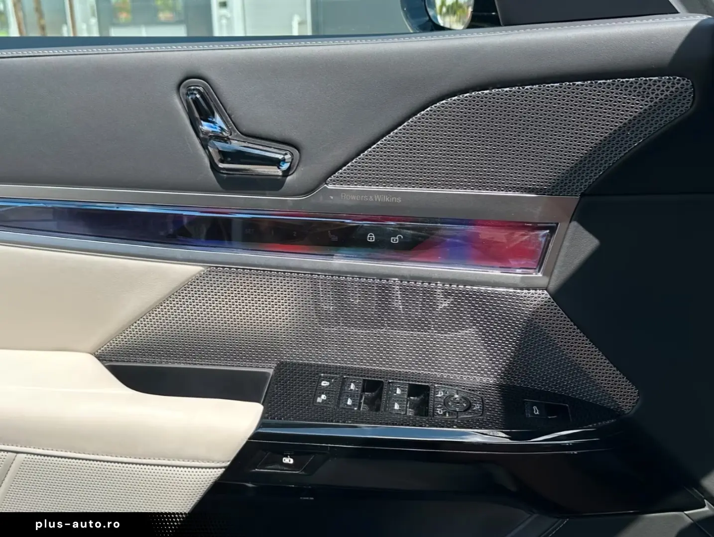 BMW 740 xd M Sport TV