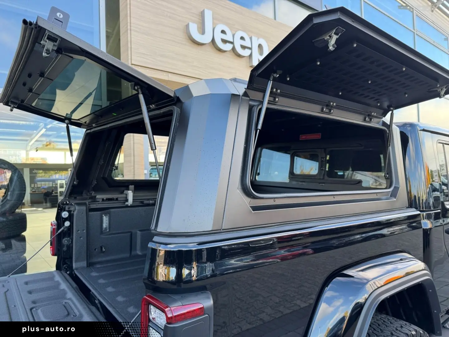 JEEP Gladiator Farout UMBAU 4WD 3.0 CRD DACH Leder So