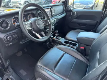 JEEP Gladiator Farout UMBAU 4WD 3.0 CRD DACH Leder So