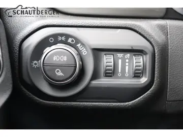 JEEP Gladiator Overland 4WD AHK  3 5t AHK