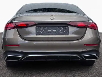 Mercedes-Benz E 200 d AMG PANO 20  Burm 4D