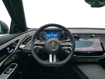 Mercedes-Benz E 200 d AMG PANO 20  Burm 4D