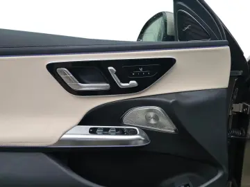 Mercedes-Benz E 200 d AMG PANO 20  Burm 4D