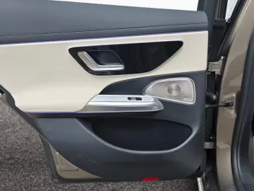 Mercedes-Benz E 200 d AMG PANO 20  Burm 4D