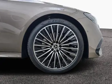 Mercedes-Benz E 200 d AMG PANO 20  Burm 4D