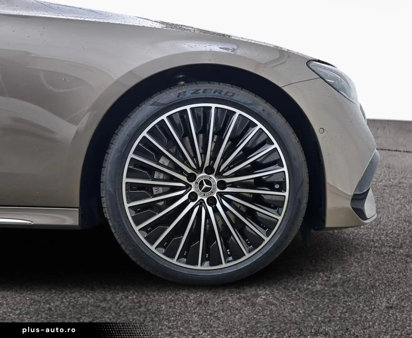 Mercedes-Benz E 200 d AMG PANO 20  Burm 4D