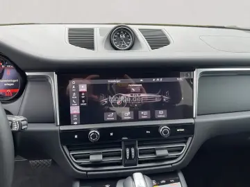 PORSCHE Macan T   1.HAND   MWST