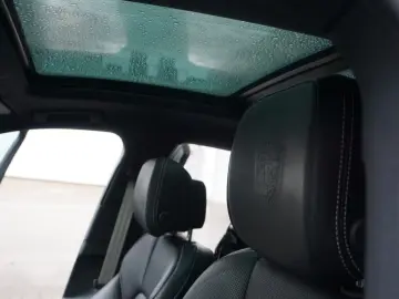 PORSCHE Macan T Porsche Approved bis 03-2027 NP 100 000