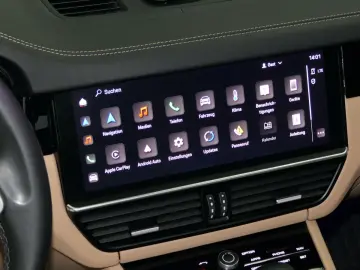 PORSCHE Cayenne Platinum Edition