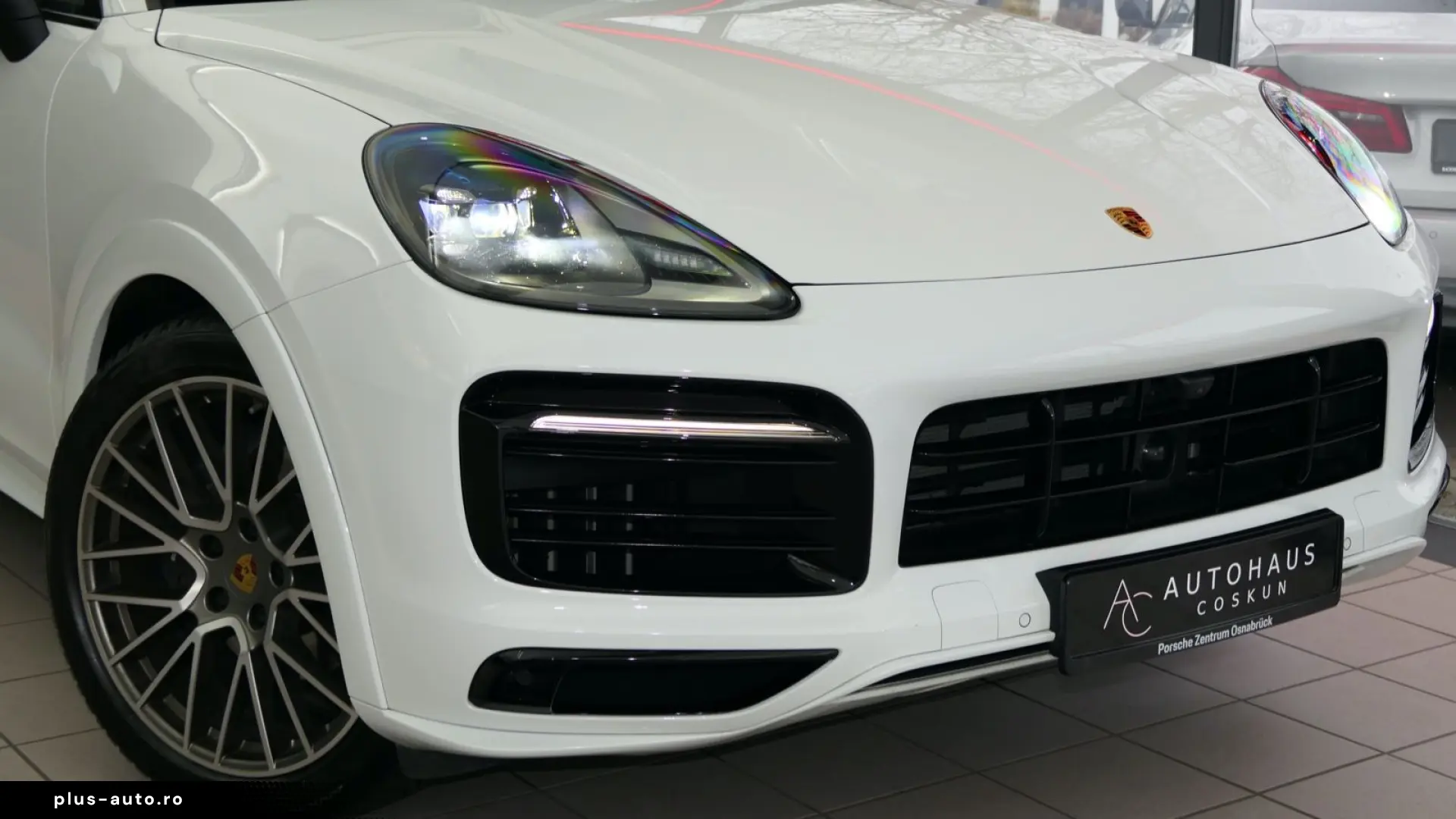 PORSCHE Cayenne Platinum Edition