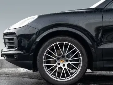 PORSCHE Cayenne Platinum Edition
