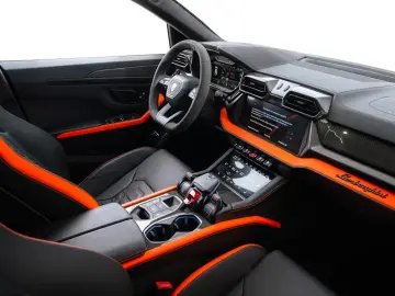 Lamborghini Urus SE  Full Carbon