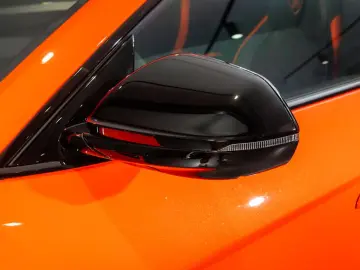 Lamborghini Urus SE  Full Carbon