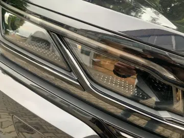 VW Touareg 3.0 TDI 4M R-LINE MATRIX LUFT NAV STDHZG