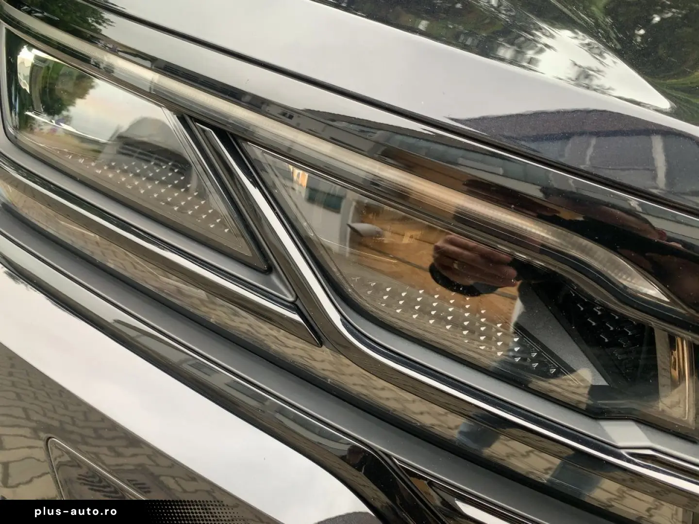 VW Touareg 3.0 TDI 4M R-LINE MATRIX LUFT NAV STDHZG