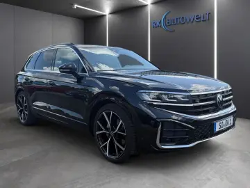 VW Touareg R-Line 3.0 V6 TDI 4motion StandHZG AHK-e
