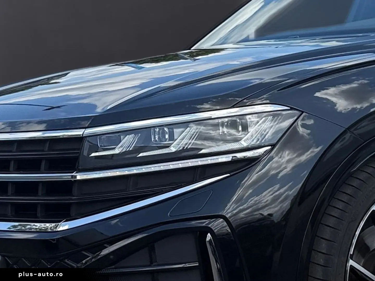 VW Touareg R-Line 3.0 V6 TDI 4motion StandHZG AHK-e