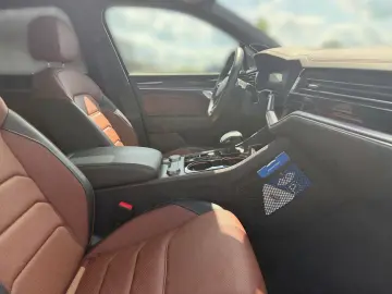 VW Touareg R-Line 3.0 V6 TDI 4motion StandHZG AHK-e