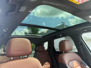 VW Touareg R-Line 3.0 V6 TDI 4motion StandHZG AHK-e