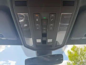 VW Touareg R-Line 3.0 V6 TDI 4motion StandHZG AHK-e