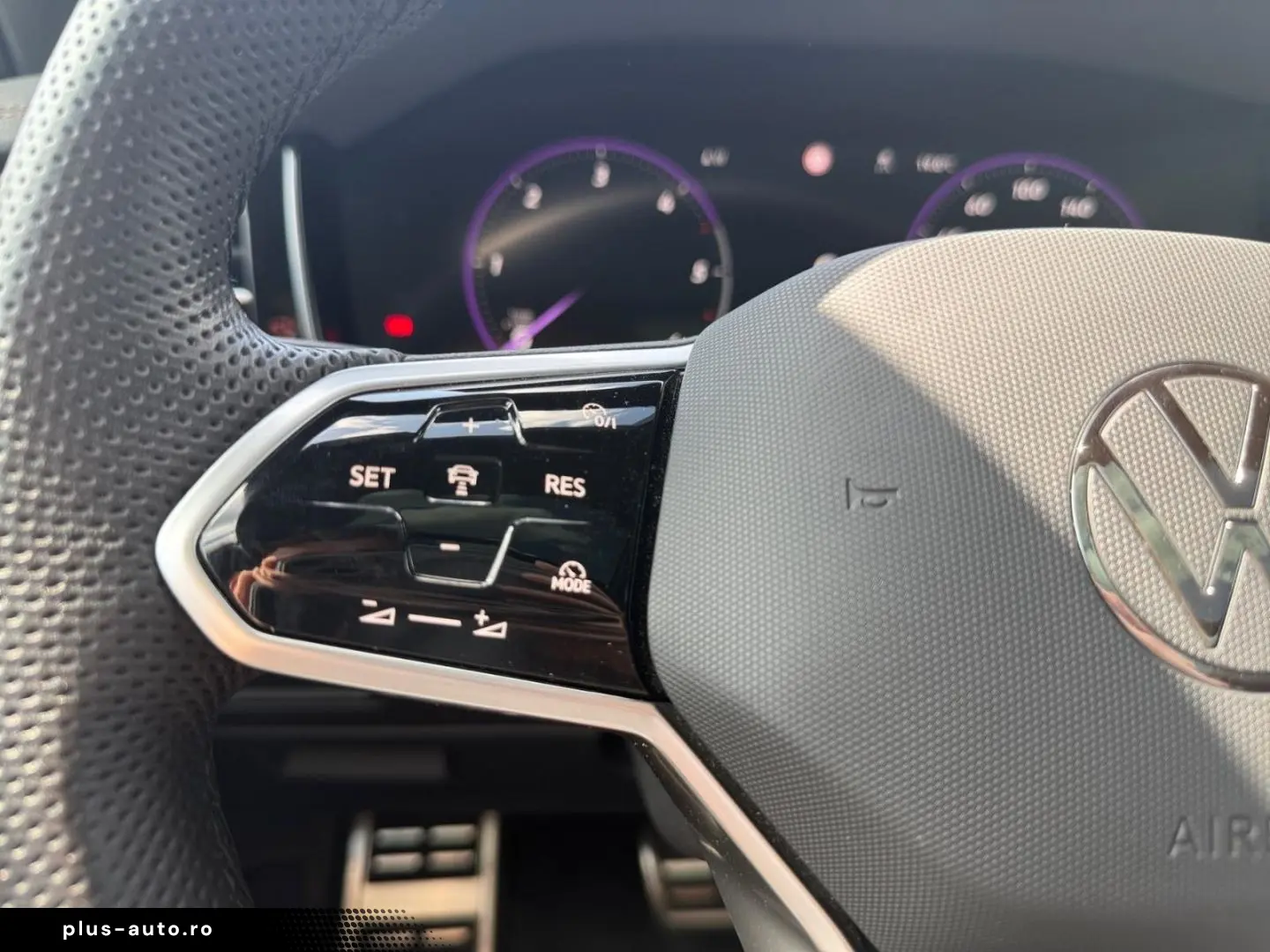 VW Touareg R-Line 3.0 V6 TDI 4motion StandHZG AHK-e