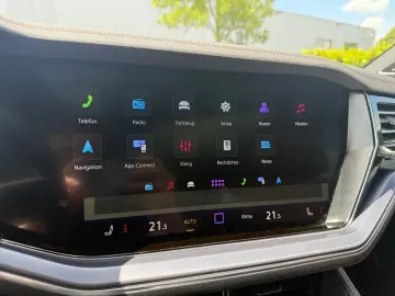 VW Touareg R-Line 3.0 V6 TDI 4motion StandHZG AHK-e